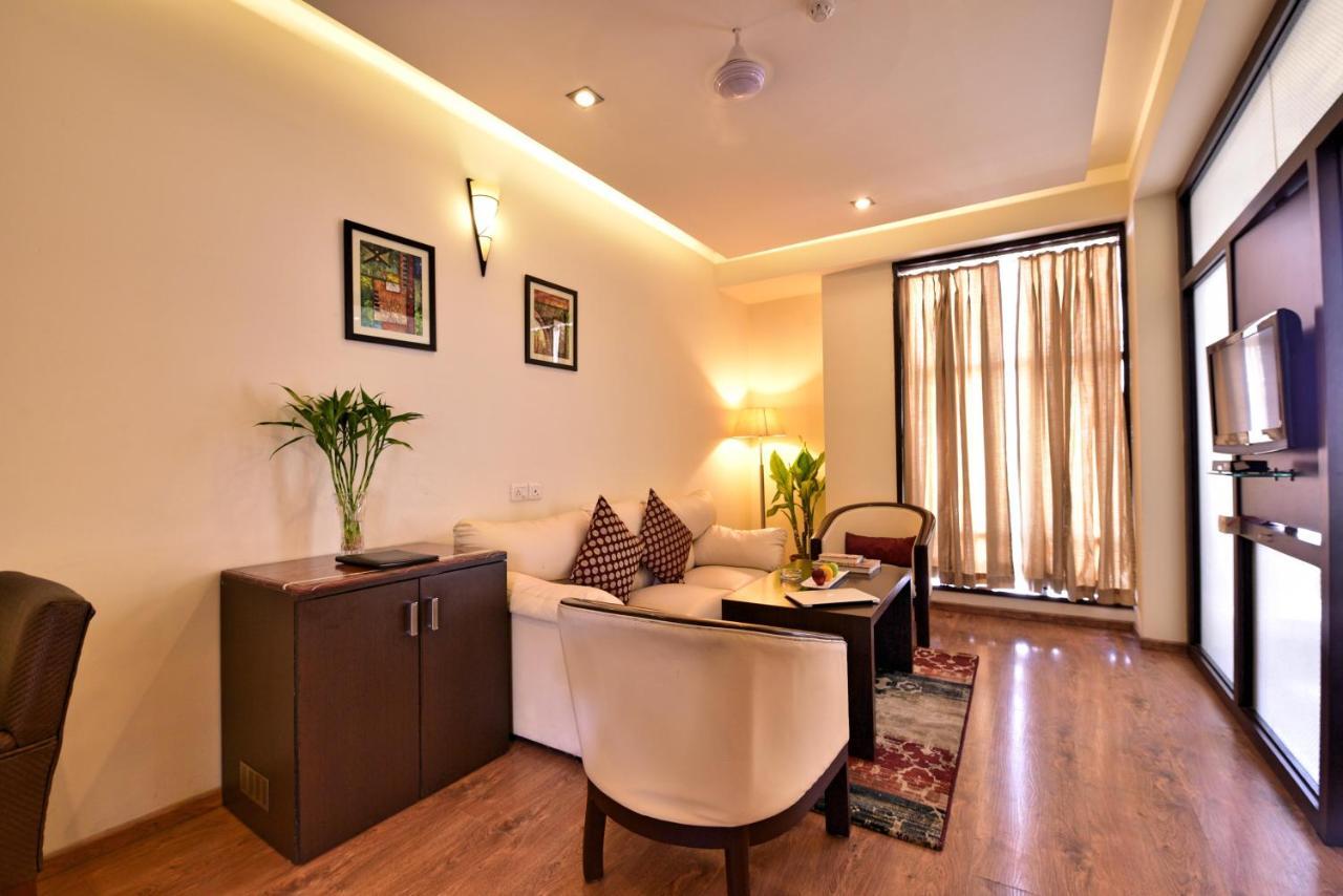 Hotel Surya Plaza Kota  Zewnętrze zdjęcie
