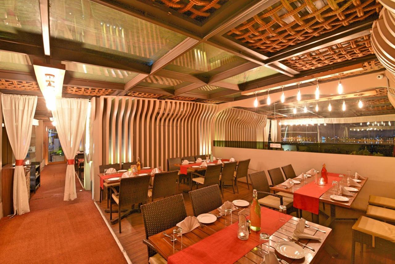 Hotel Surya Plaza Kota  Zewnętrze zdjęcie
