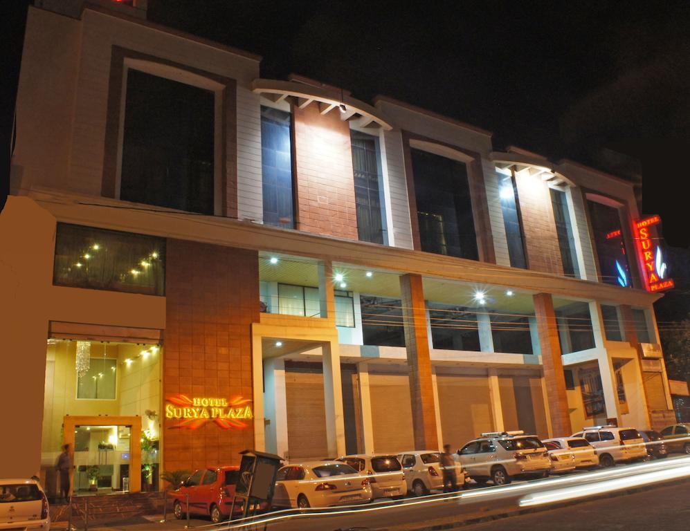 Hotel Surya Plaza Kota  Zewnętrze zdjęcie