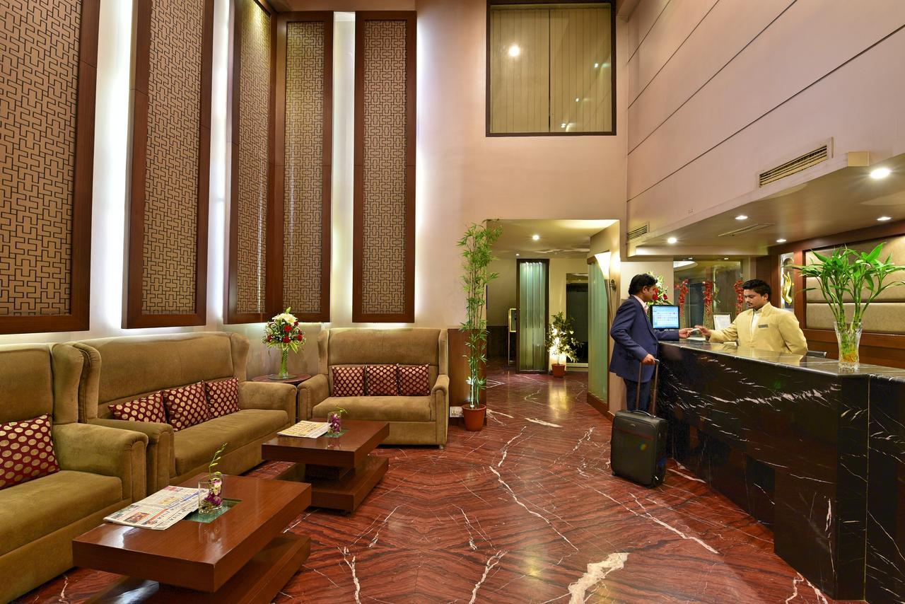 Hotel Surya Plaza Kota  Zewnętrze zdjęcie