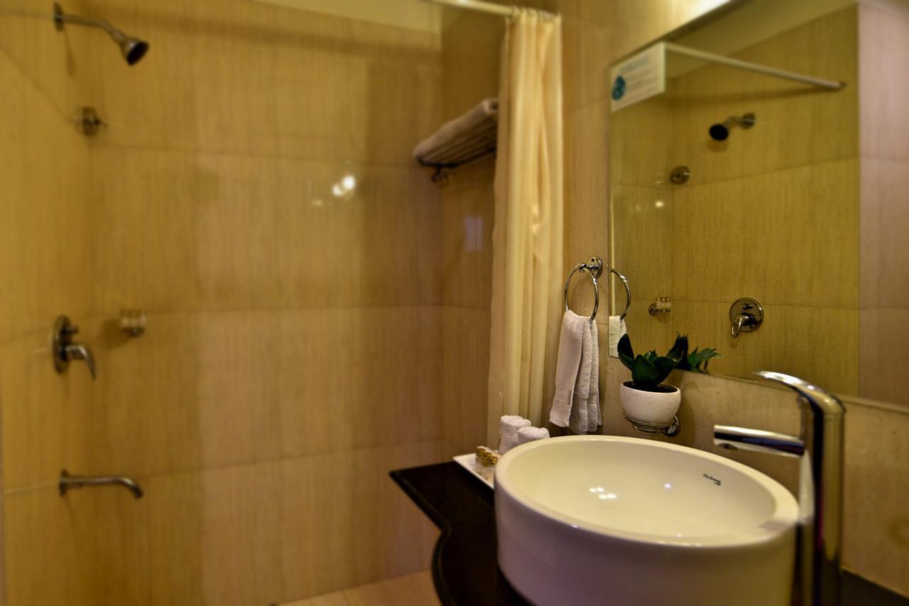 Hotel Surya Plaza Kota  Zewnętrze zdjęcie
